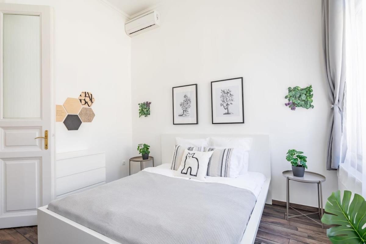 Fresh Cosy Style - Location * Budapest